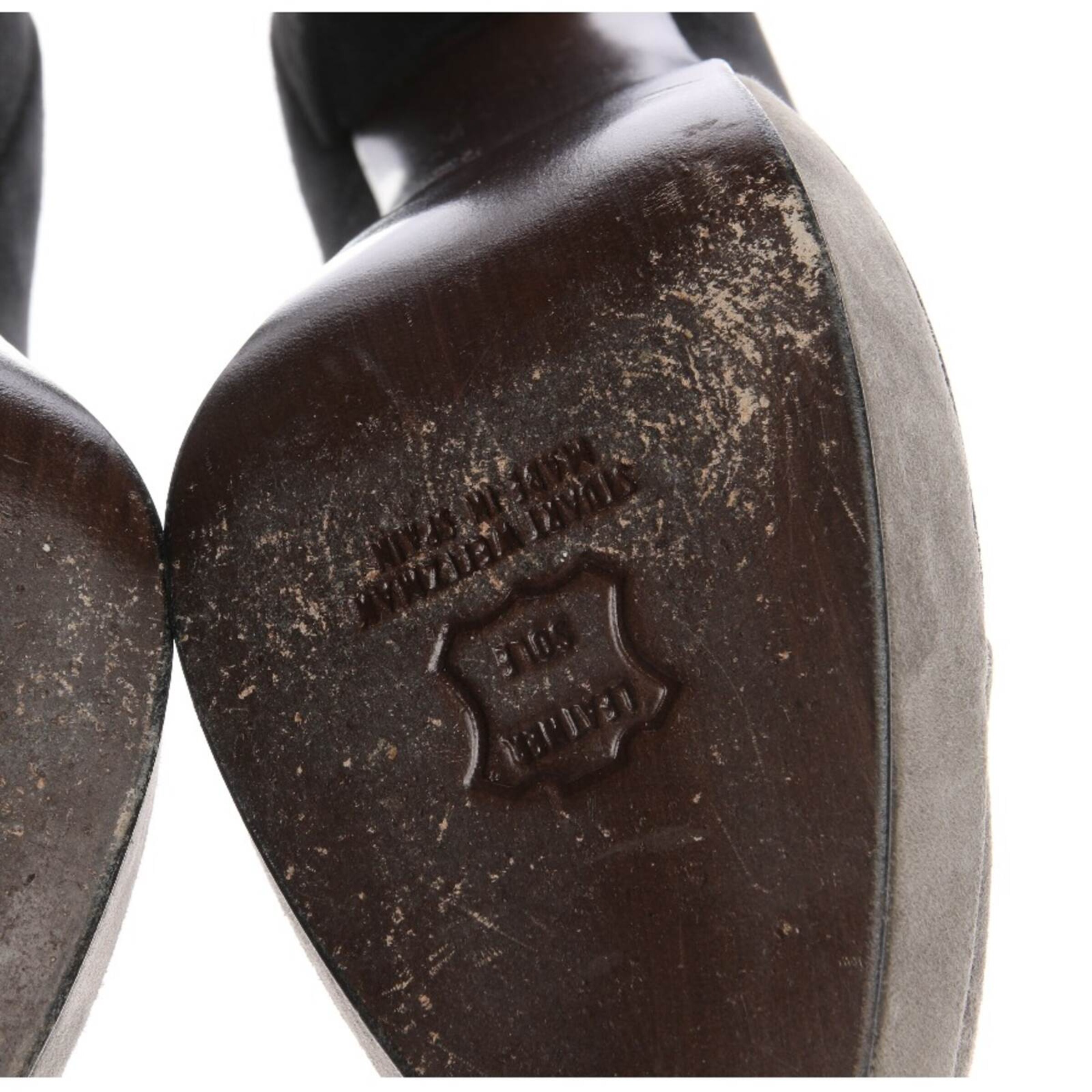 Stuart Weitzman High Heels & Pumps in 39 in Grey