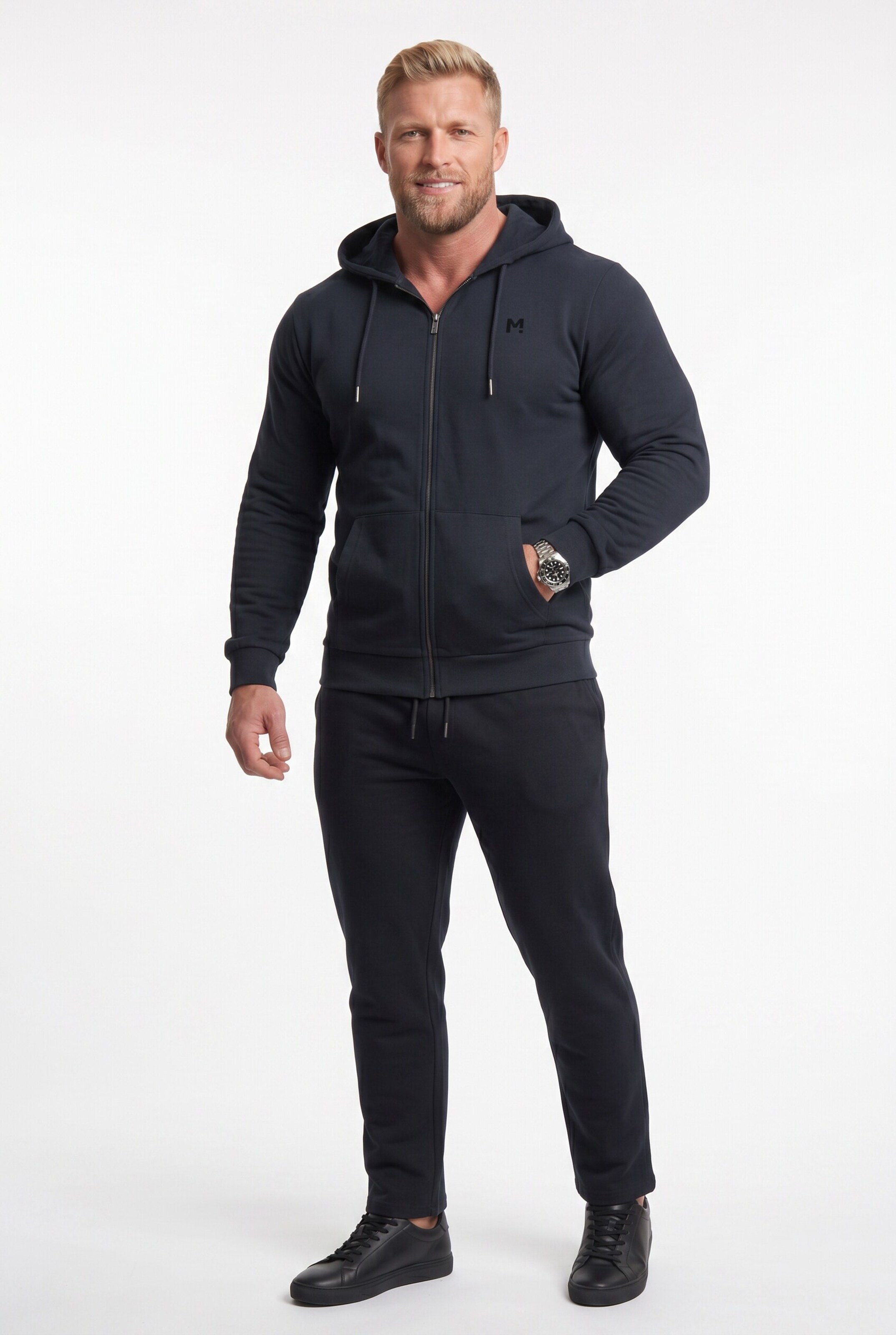 Men Plus Sweatshirt in Zwart: voorkant