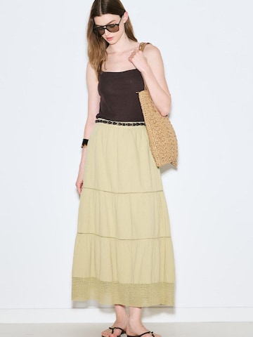 MANUKA Skirt in Green: front