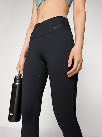 Skinny Pantaloni sport 'ONE' de la NIKE pe negru