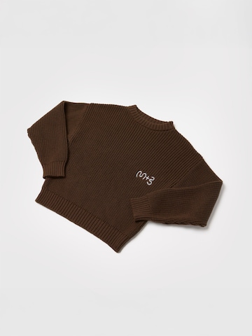 Maru + Bo Pullover 'EMBROIDERED LOGO SWEATER'‌‌‌‌‌‌‌‌ in Braun