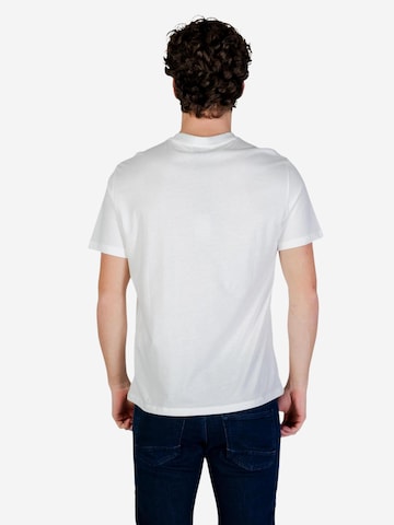 Maglietta 'XM002779 AF10358' di ARMANI EXCHANGE in bianco