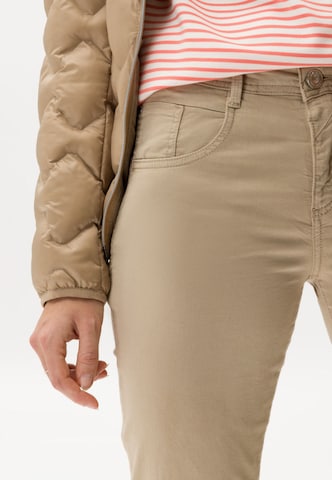 Slimfit Pantaloni 'Shakira' di BRAX in beige