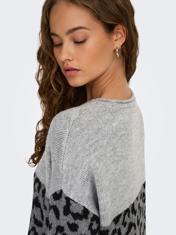 Abito in maglia 'ONLJADE' di ONLY in grigio