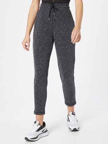 Effilé Pantalon de sport PUMA en gris : devant