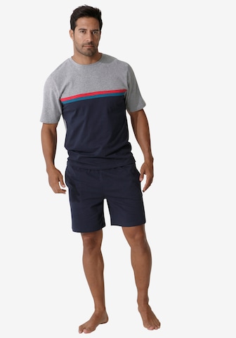 LE JOGGER Lyhyt pyjama värissä sininen: etupuoli