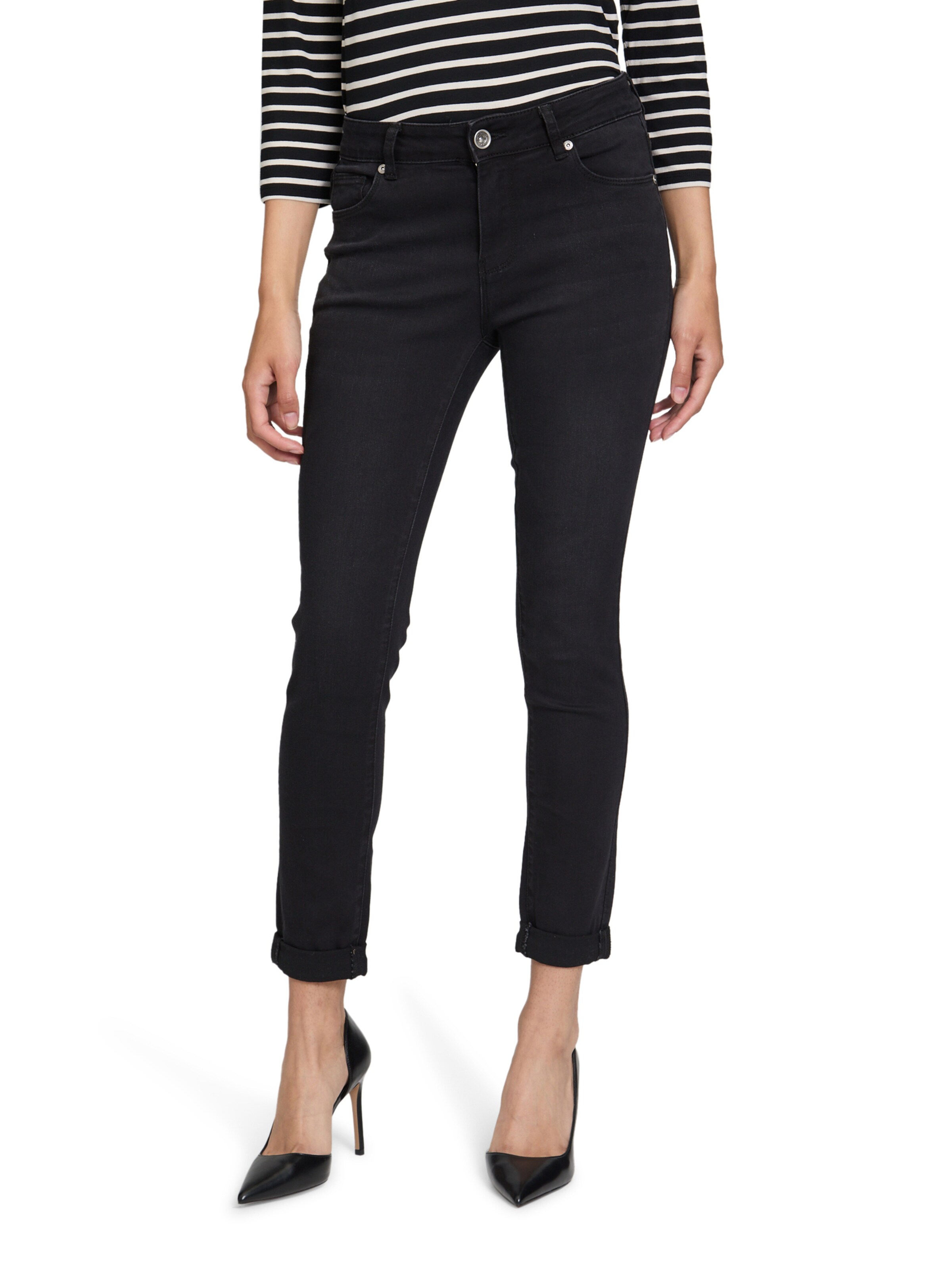 Betty Barclay Slim fit Jeans in Black: front