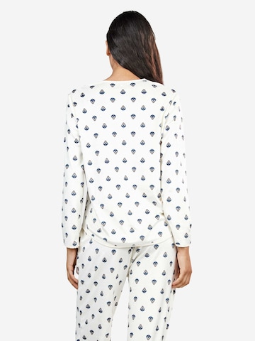 Gisela - Pijama en blanco