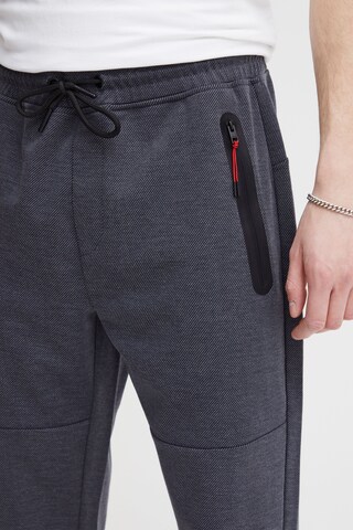 !Solid - Tapered Pantalón 'Vinh' en gris