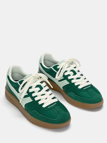 Pull&Bear Platform trainers in Green