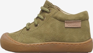 Chaussure basse 'AMUR' NATURINO en vert : devant