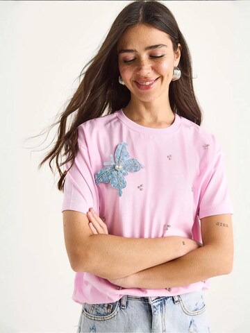 Maglietta di Bianco Lucci in rosa