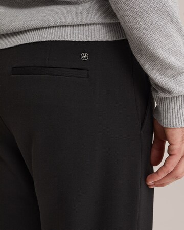 Effilé Pantalon chino WE Fashion en noir