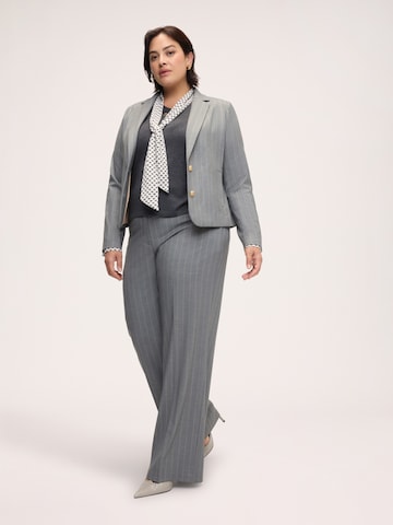 Fiorella Rubino Blazer in Grey