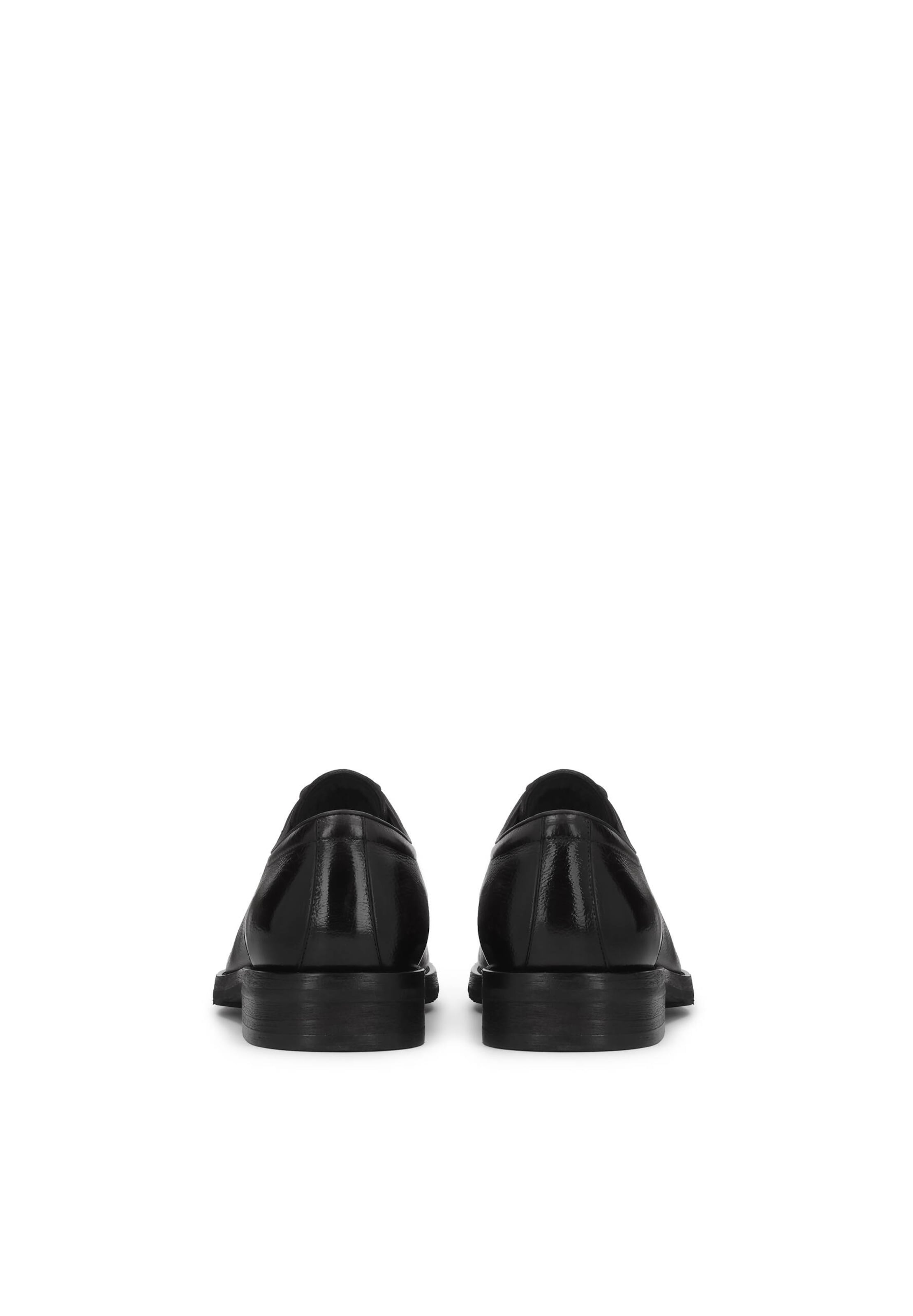 Chaussure à lacets Kazar en noir