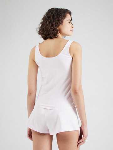 GUESS Shorty 'CARRIE' in Pink