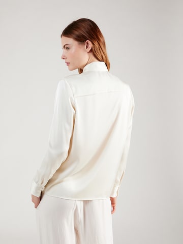 Calvin Klein - Blusa en blanco