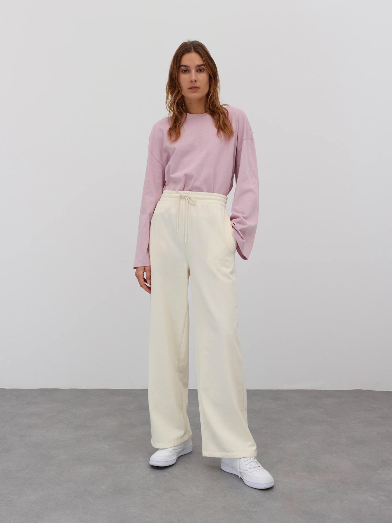 EDITED Pantalon 'Sascha' blanc cassé