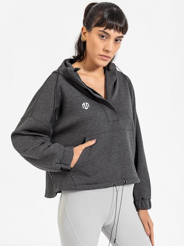 Pullover extra large 'OVERSIZED TRAVEL' di MOROTAI in grigio