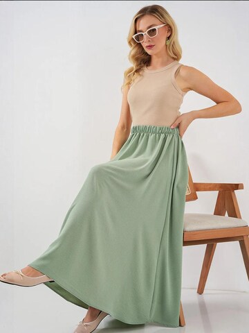 Bigdart Skirt in Green