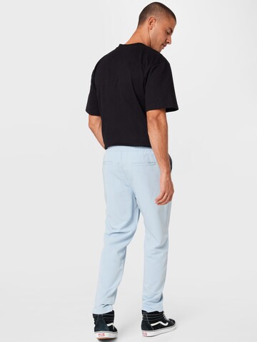 Urban Classics Tapered Hose in Blau