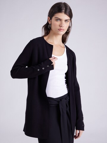 GERRY WEBER Strickjacke in Schwarz: predná strana