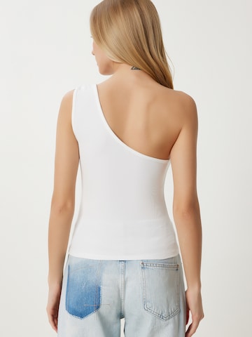 Happiness İstanbul Τοπ σε λευκό