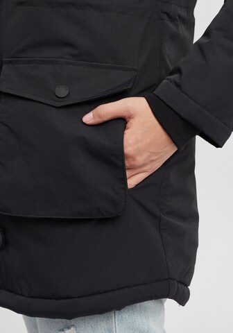 Parka d’hiver 'Acta' Oxmo en noir