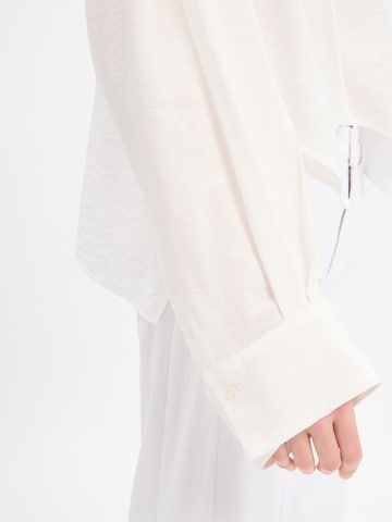 DRYKORN Blouse ' Oshia ' in White