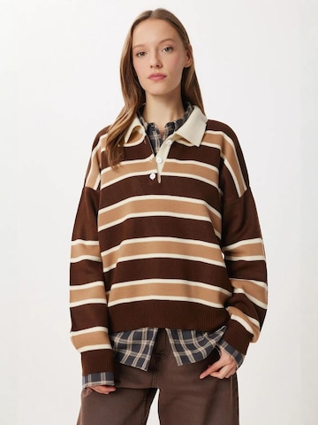 Happiness İstanbul Pullover in Braun