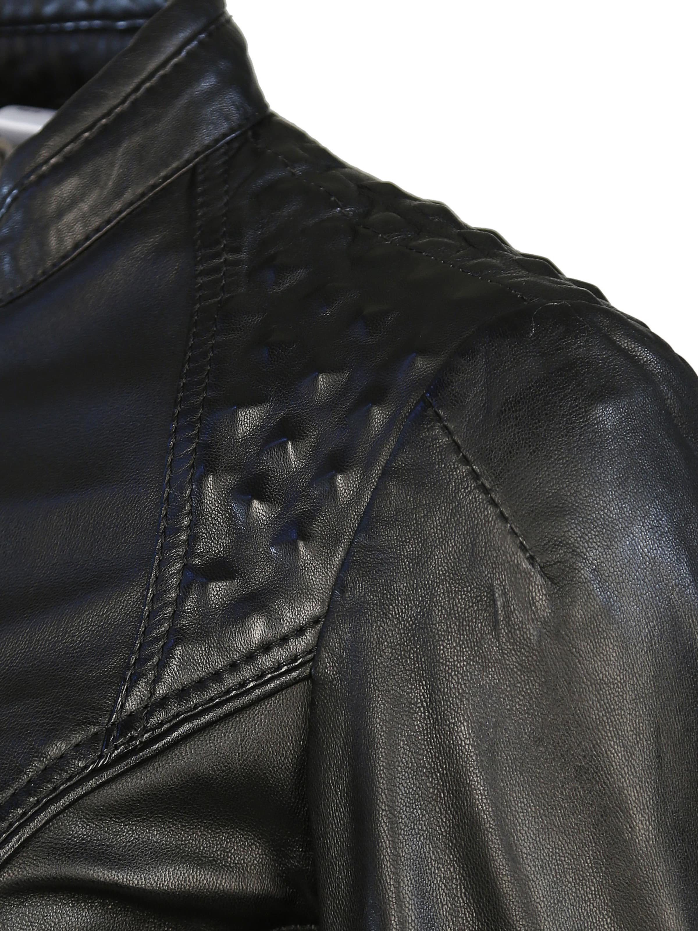 JCC Tussenjas 'Cabira' in Zwart