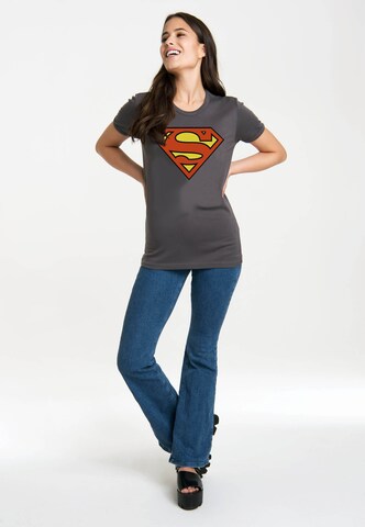 LOGOSHIRT Shirt 'Superman Logo' in Grijs
