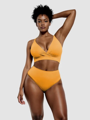 cfab (formerly creamy fabrics) - Bañador moldeador 'Twist' en naranja
