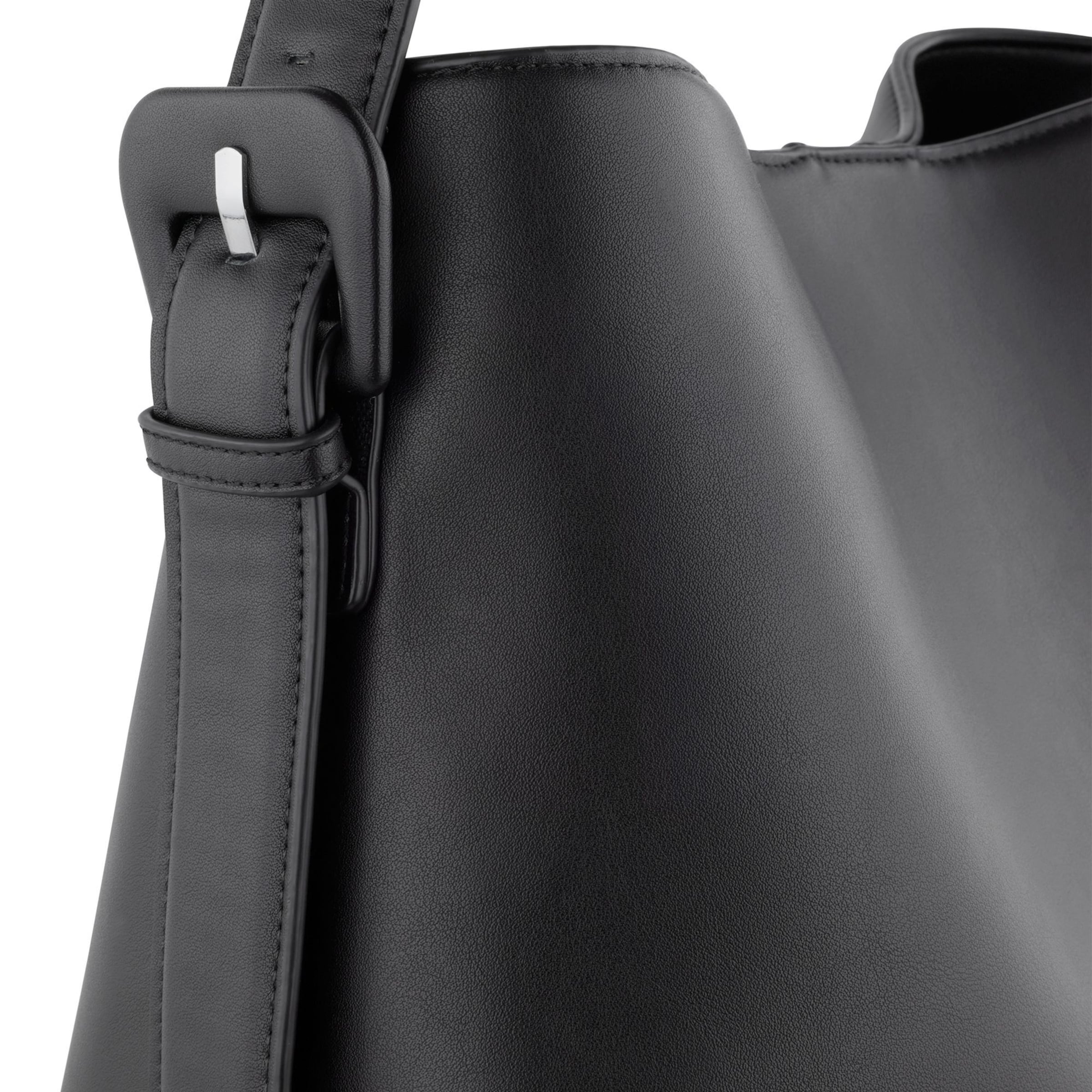 Borsa a spalla 'Luna' di bugatti in nero