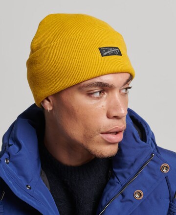 Bonnet Superdry en jaune : devant