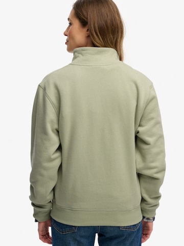 Superdry Sweatshirt 'ESSENTIAL' i grön