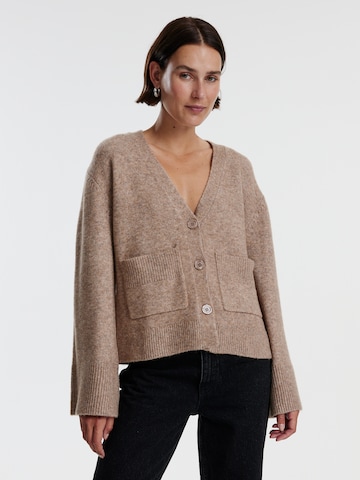 EDITED Knit Cardigan 'Carmi' in Beige: front