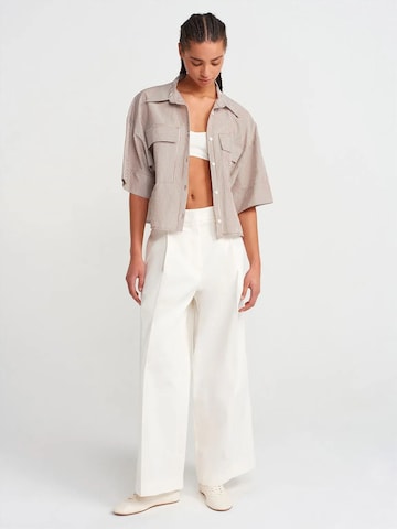Maglietta di Dilvin in beige