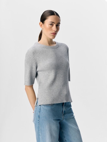 OBJECT Pullover i grå