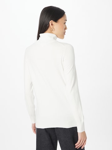 s.Oliver Sweater in White