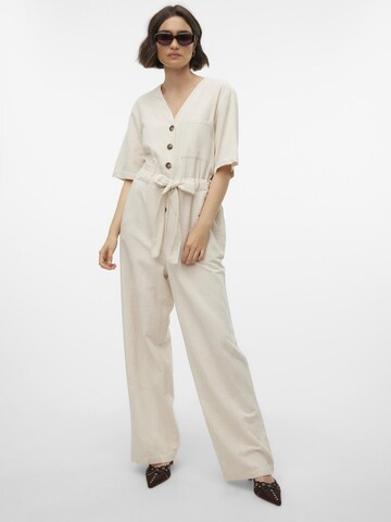 Combinaison 'JAZZLYN' VERO MODA en blanc