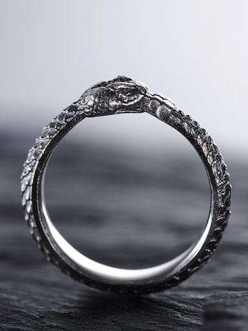 Anello 'Ouroboros' di REYTEL in argento