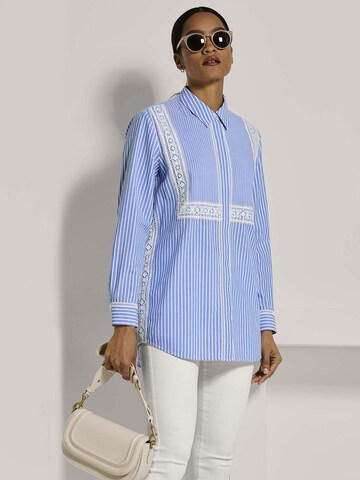 MADELEINE Blouse in Blauw