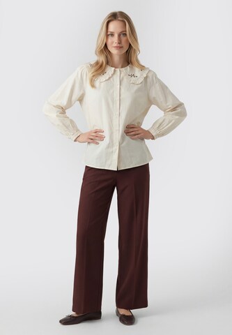 Usha - Blusa en beige