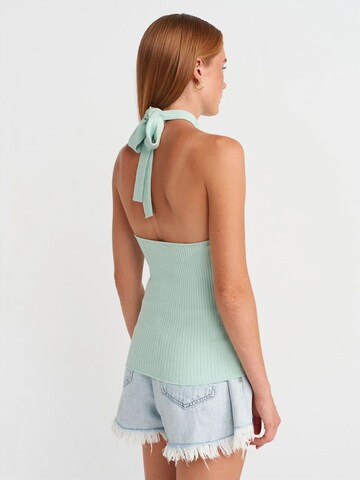 Top in maglia di Dilvin in verde