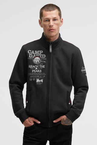 CAMP DAVID Sweatjacke mit Logo Prints, Stickereien und Patches in Schwarz: Vorderseite