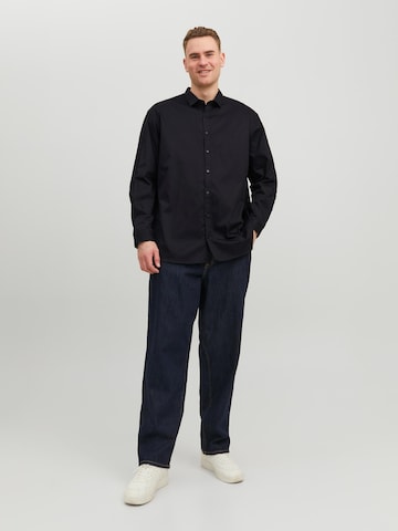 Jack & Jones Plus Comfort fit Button Up Shirt 'Blacardiff' in Black