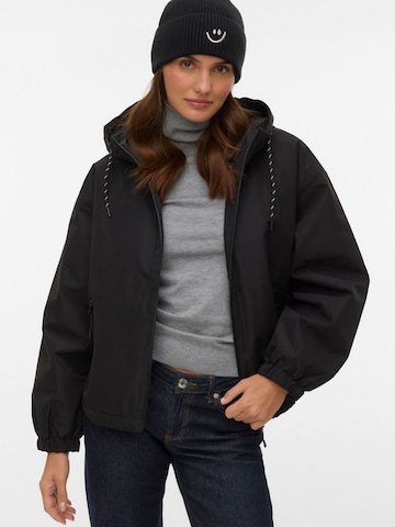 VERO MODA Tussenmantel 'VMISABEL' in Zwart: voorkant