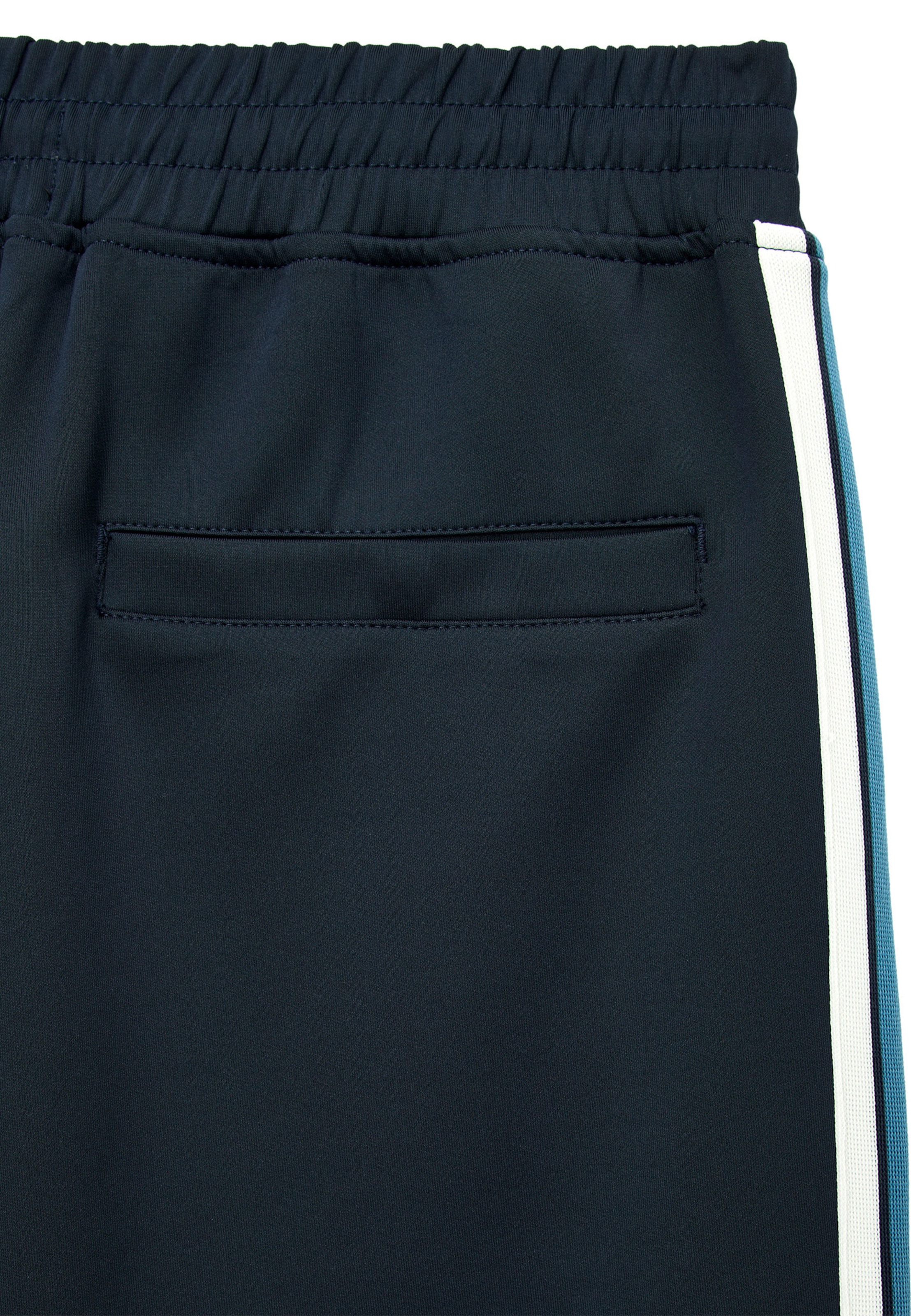 Weekend Offender Tapered Sportbroek in Blauw
