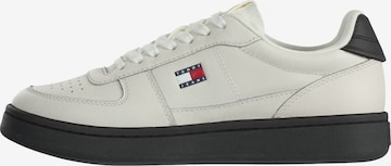 Baskets basses 'ARCHIVE '98 RETRO' Tommy Jeans en blanc : devant